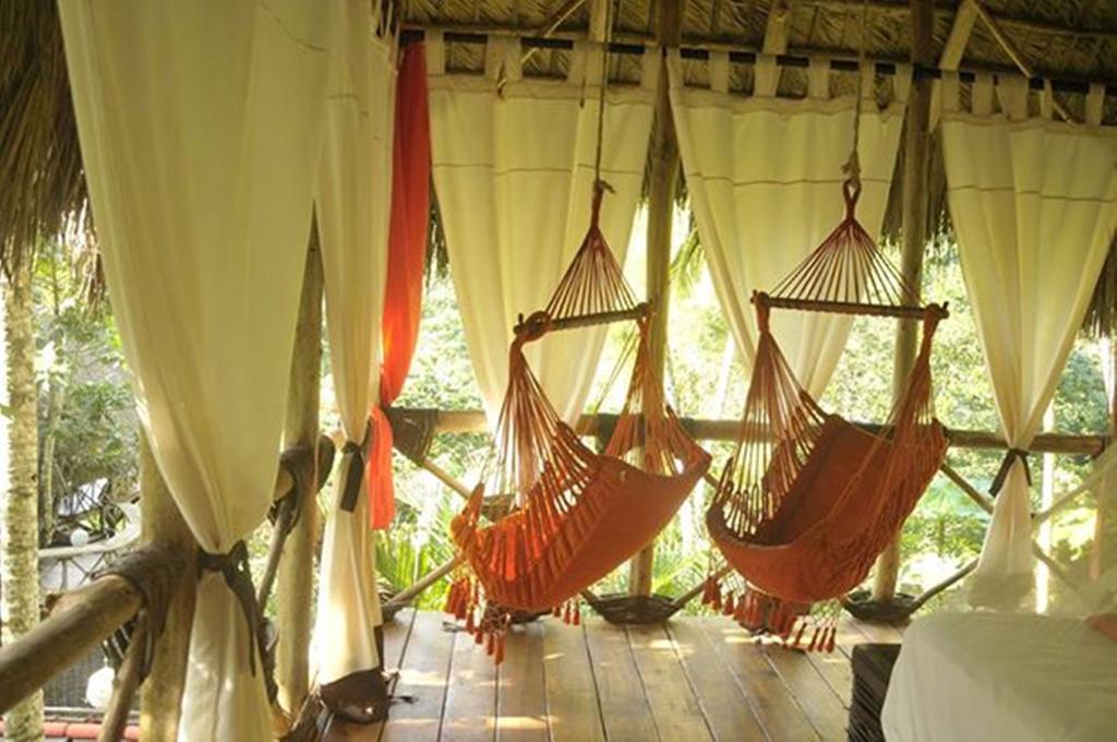 Dominican Tree House Village Santa Barbara De Samana Exterior photo
